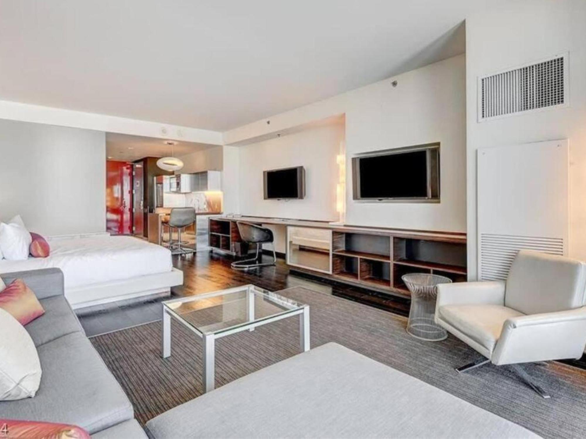 Palms Place Hotel By Zelloo Las Vegas Bagian luar foto