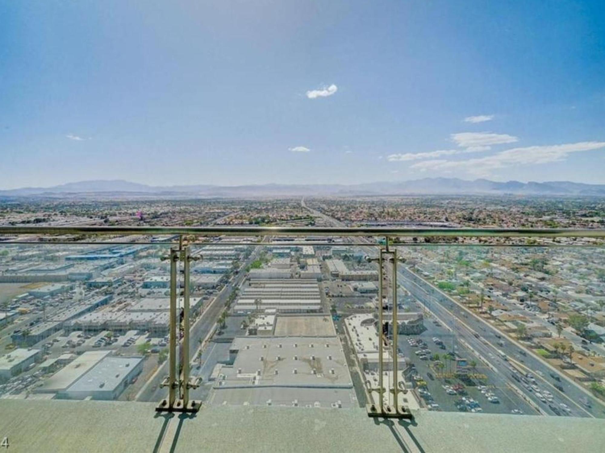 Palms Place Hotel By Zelloo Las Vegas Bagian luar foto