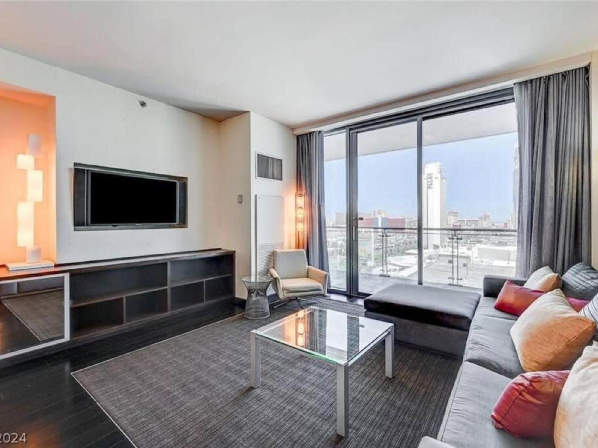 Palms Place Hotel By Zelloo Las Vegas Bagian luar foto