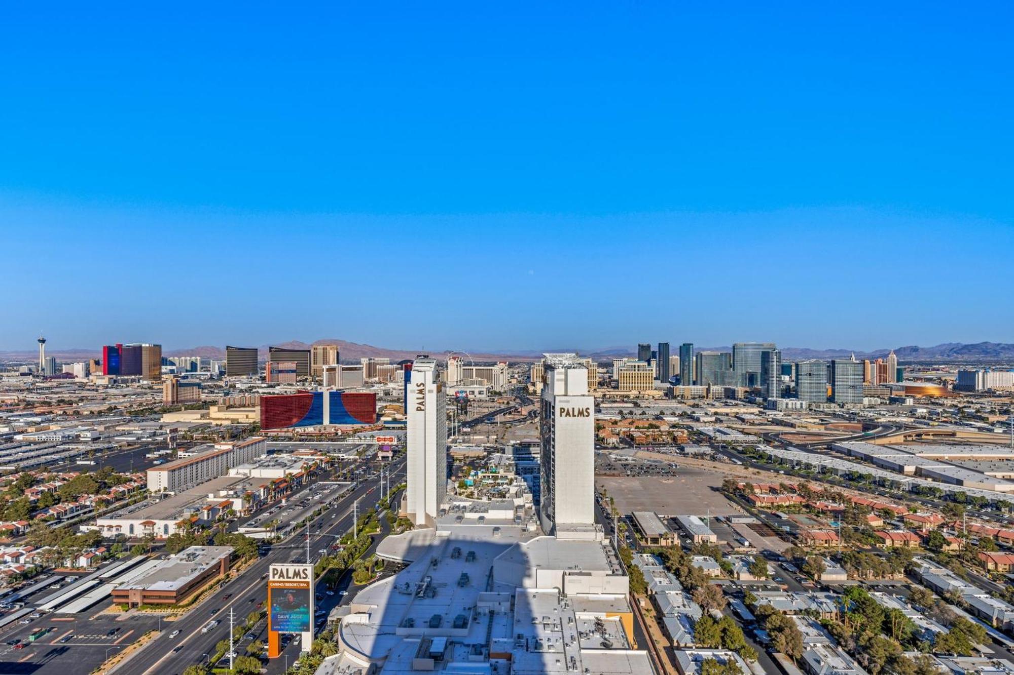 Palms Place Hotel By Zelloo Las Vegas Bagian luar foto