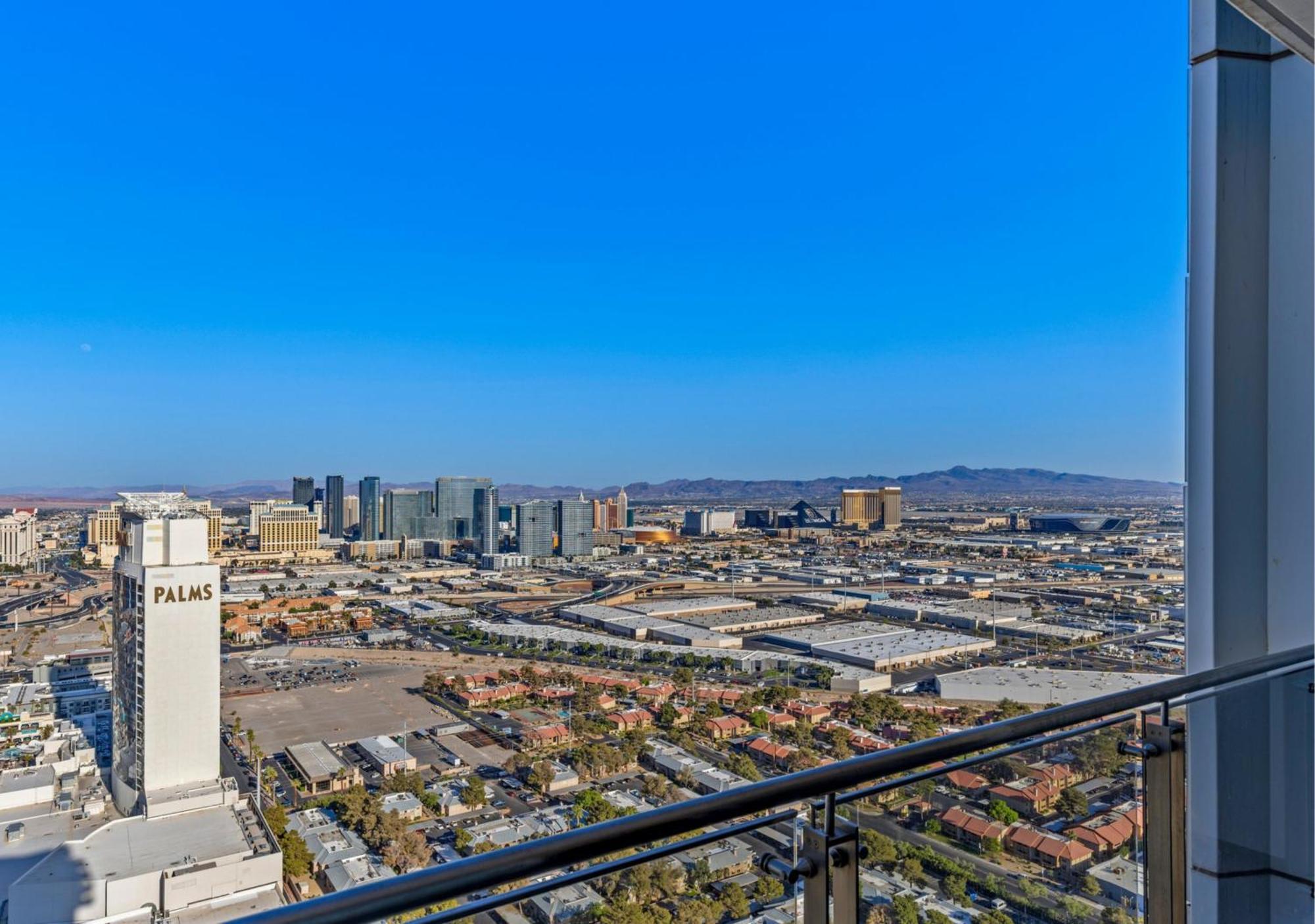 Palms Place Hotel By Zelloo Las Vegas Bagian luar foto