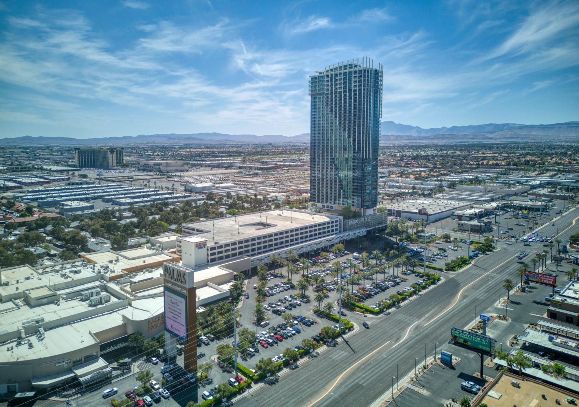 Palms Place Hotel By Zelloo Las Vegas Bagian luar foto