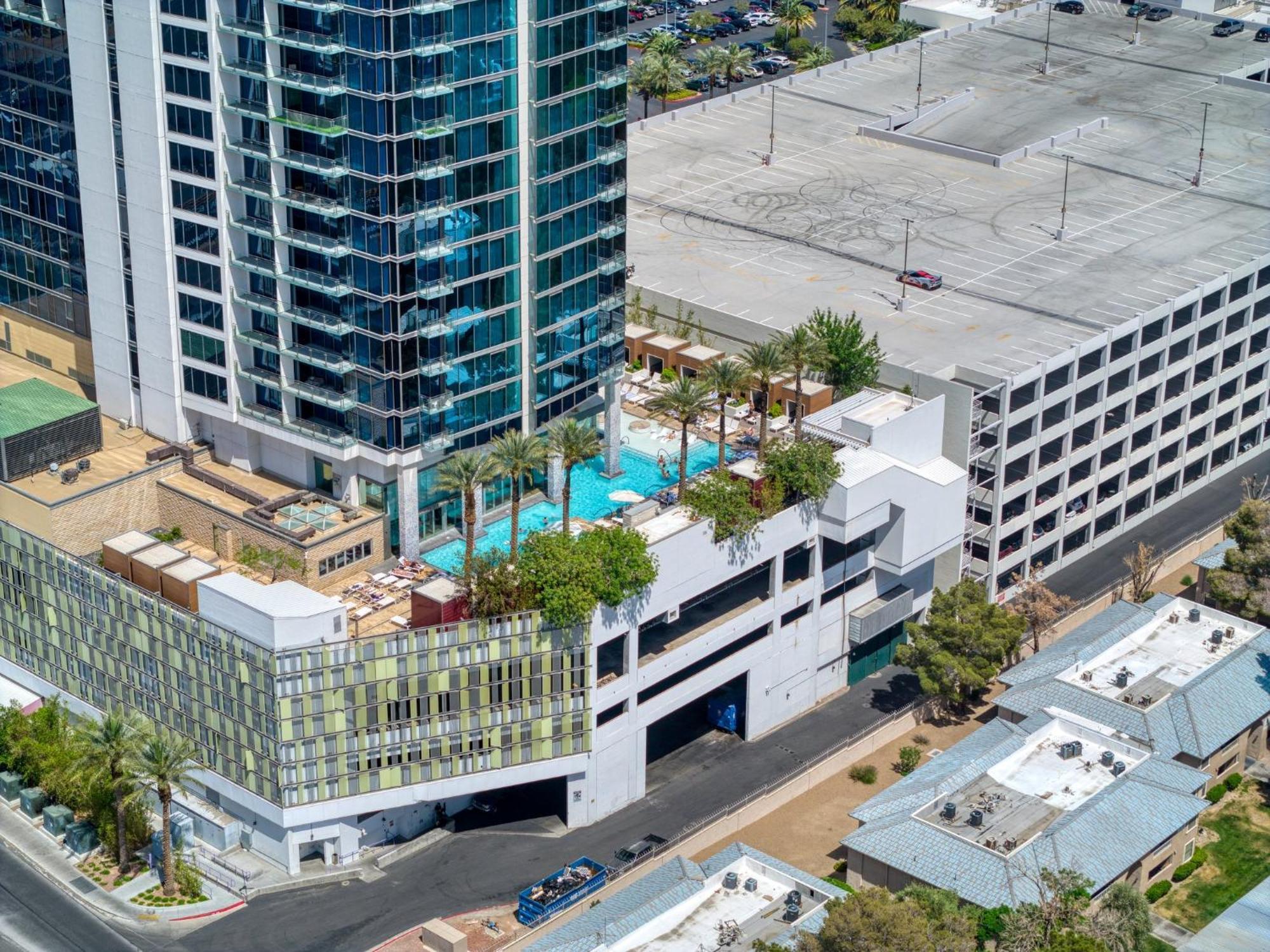 Palms Place Hotel By Zelloo Las Vegas Bagian luar foto