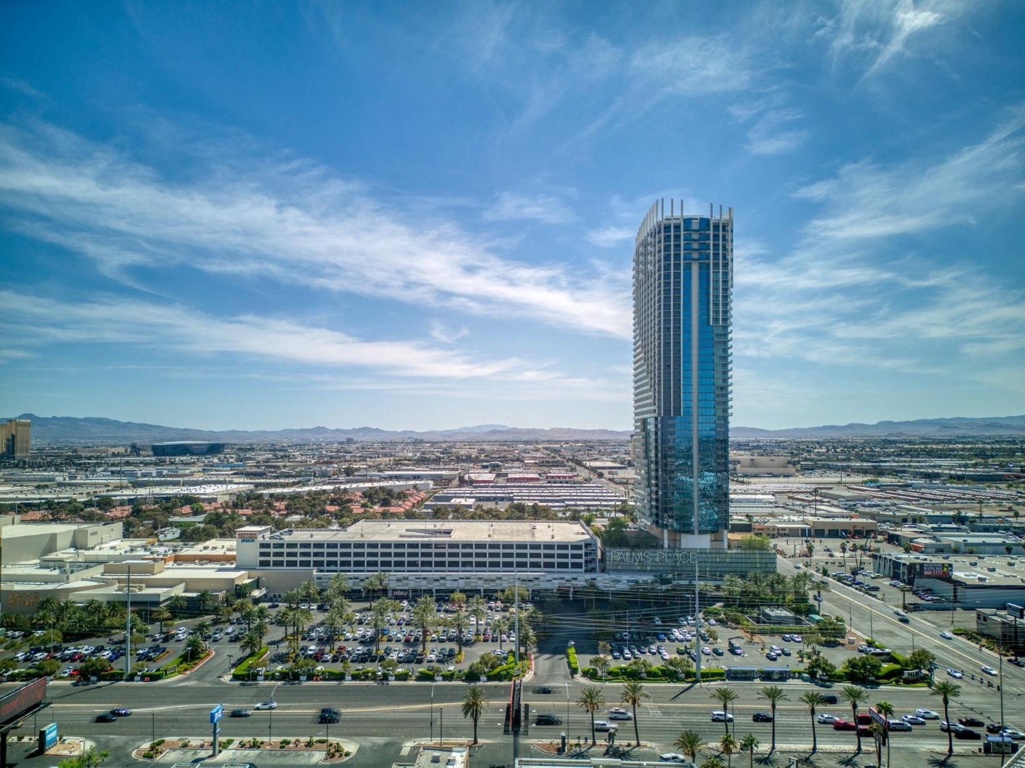 Palms Place Hotel By Zelloo Las Vegas Bagian luar foto